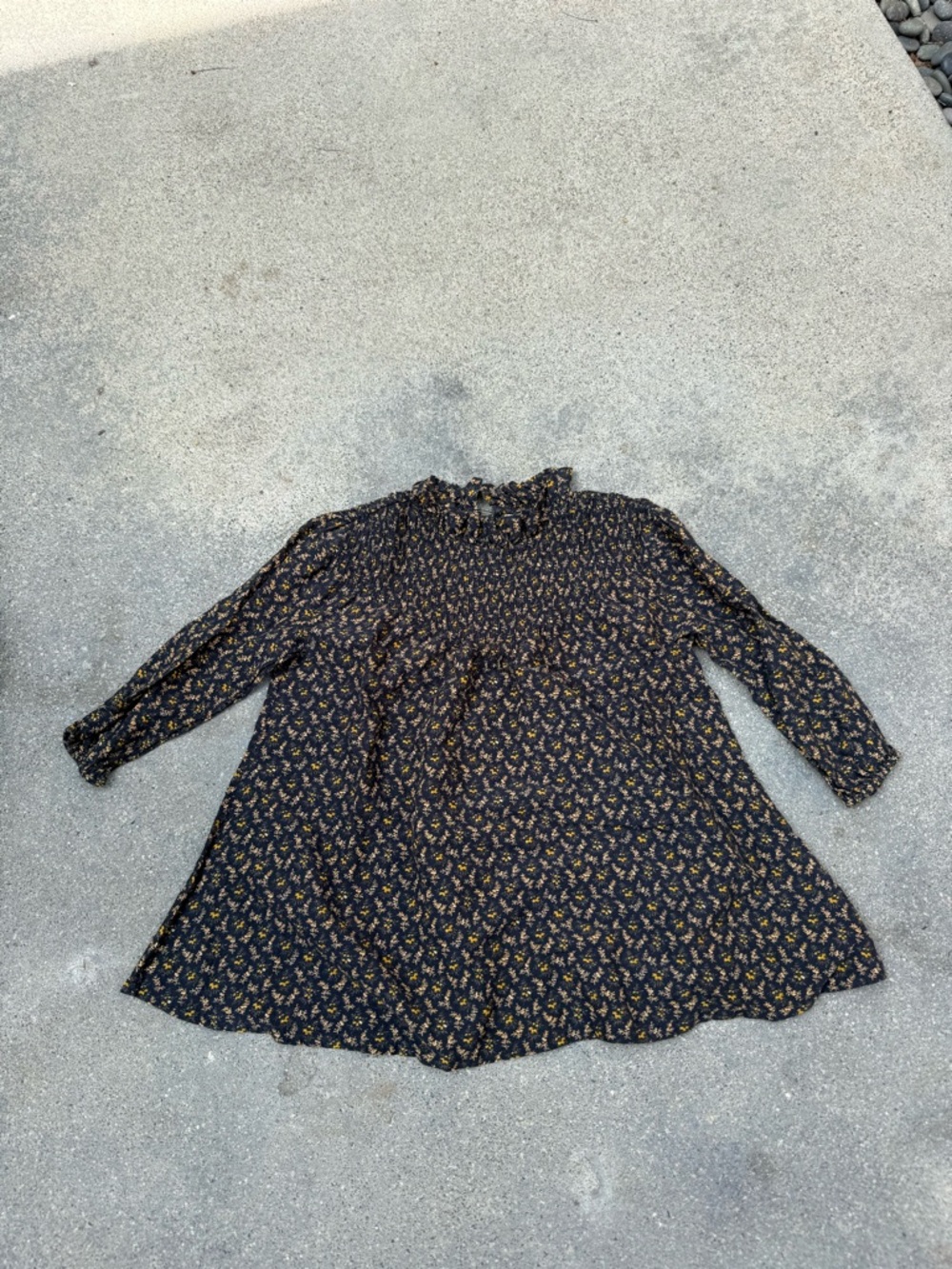 Doen navy Floral Smocked Yoke Dress with Yellow Accents 4/5
